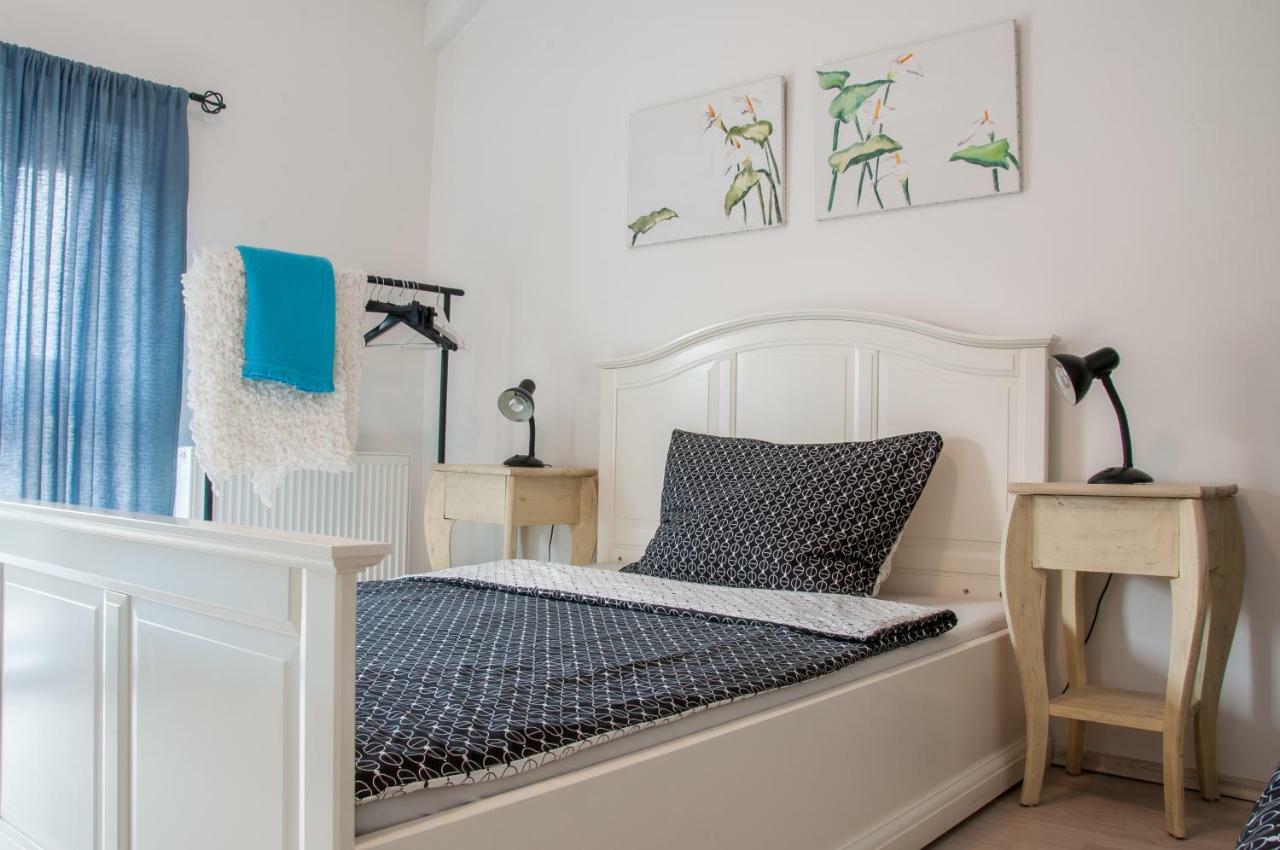 شقة Apartman Železnice المظهر الخارجي الصورة